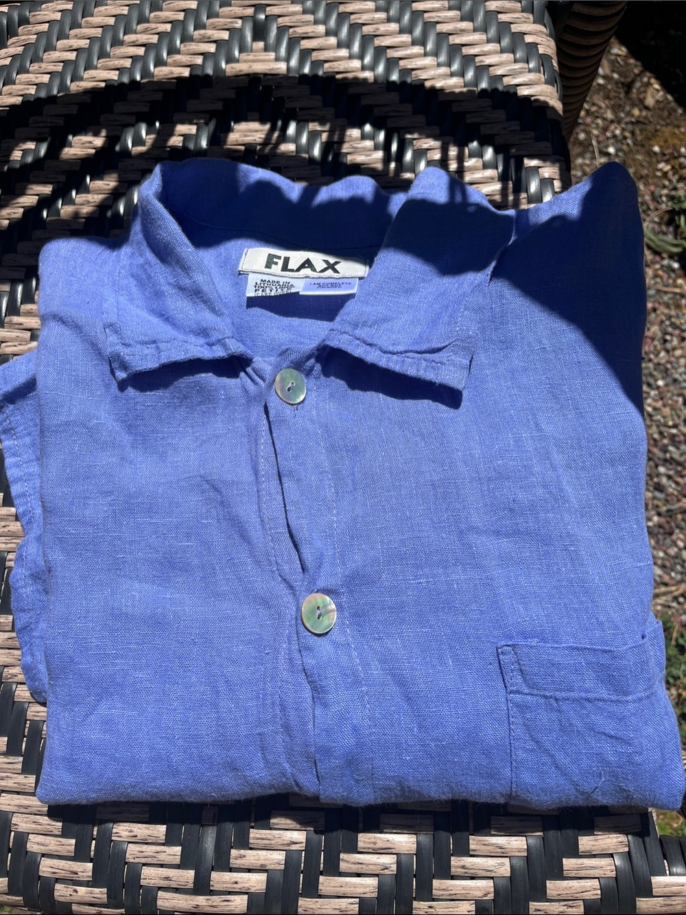Flax Blue Linen Short-Sleeve Button-Down Shirt with Chest Pocket - Picture 6 of 6